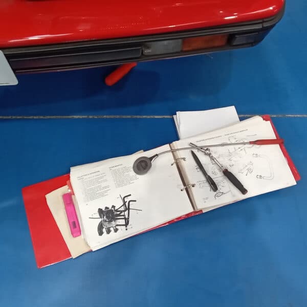 211025 1987 Maserati BiTurbo Engine Bay Refit 10