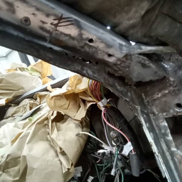 221025 1970 Aston Martin DBS A Pillar Rust 3
