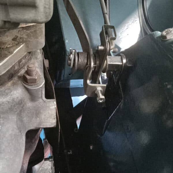 221025 1971 Land Rover Series IIA Repairs