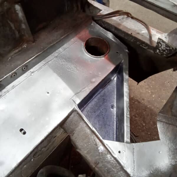 231025 1969 Aston Martin DBS Repairs under Heater Motor 2