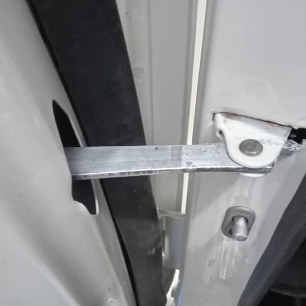 231025 1969 Audi 70L Front Brakes Gearbox mounts and Doors on 3