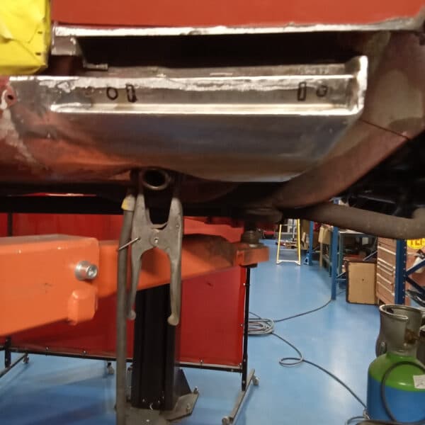 231025 1973 Mercedes 250 Sill and Wing Repairs 2