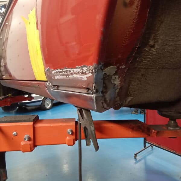 231025 1973 Mercedes 250 Sill and Wing Repairs 6