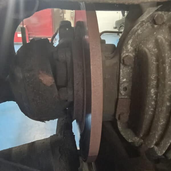 241025 1991 Jaguar XJS Rear Axle Repairs 3