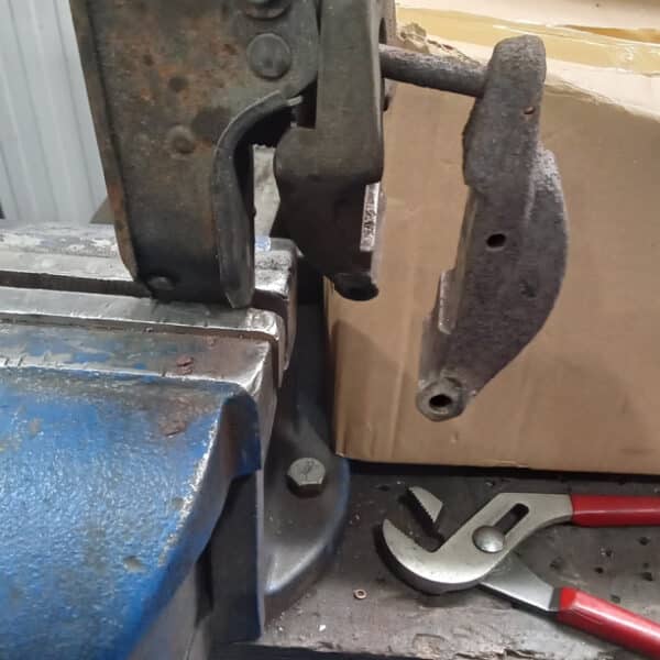 241025 1991 Jaguar XJS Rear Axle Repairs 38