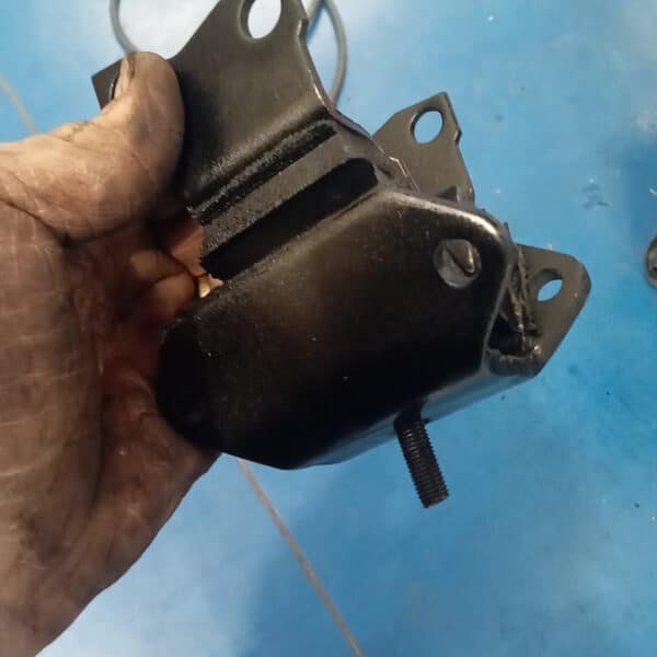 241025 1991 Jaguar XJS Rear Axle Repairs 43