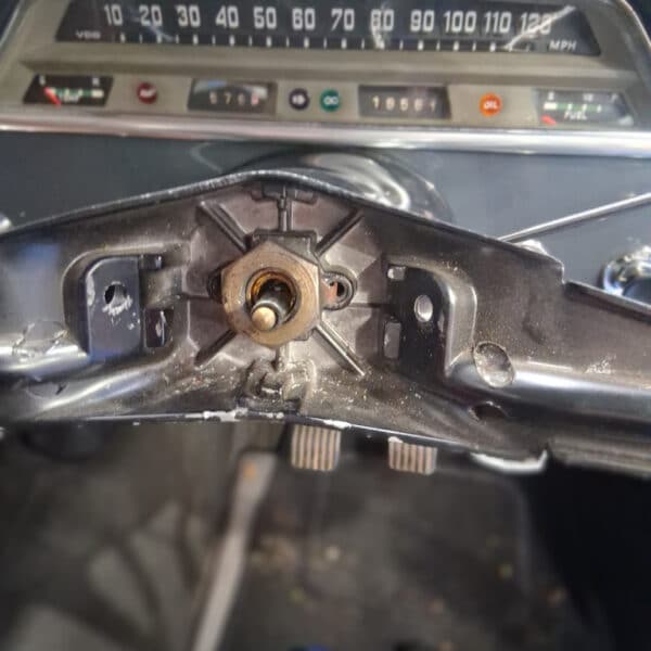 251025 1966 Volvo 122S Electric Steering Column Install 14