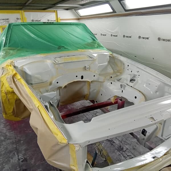 281025 1978 Mercedes 350SL Engine Bay Sealed and Primed 9