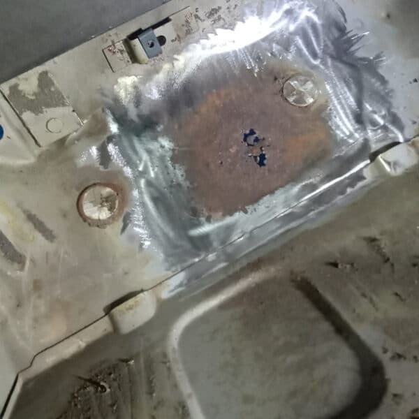 281025 1991 Jaguar XJS Fuel System 11