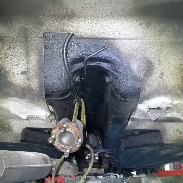 281025 1991 Jaguar XJS Fuel System 39