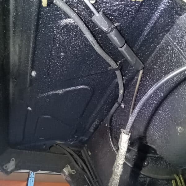 291025 1991 Jaguar XJS Rear Heat Shields 10