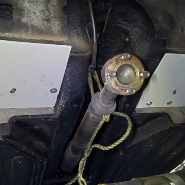 291025 1991 Jaguar XJS Rear Heat Shields 2