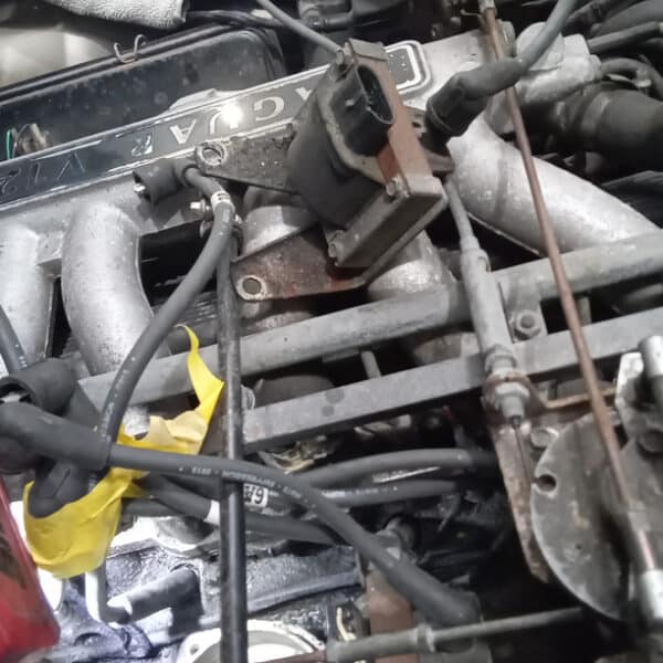 291025 1991 Jaguar XJS Spark Plugs and Rear Brakes 13