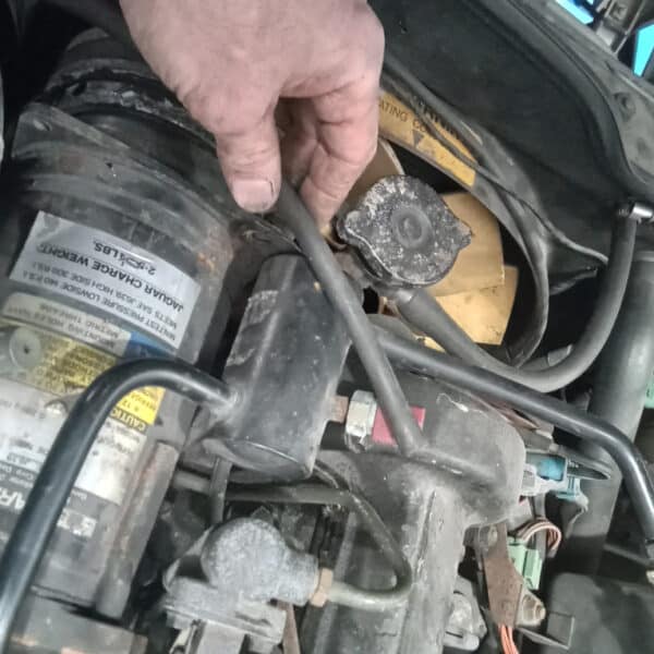 291025 1991 Jaguar XJS Spark Plugs and Rear Brakes 16