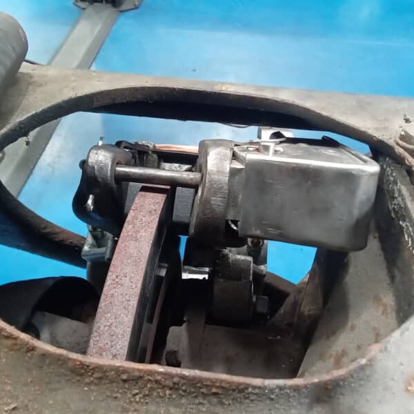 291025 1991 Jaguar XJS Spark Plugs and Rear Brakes 24