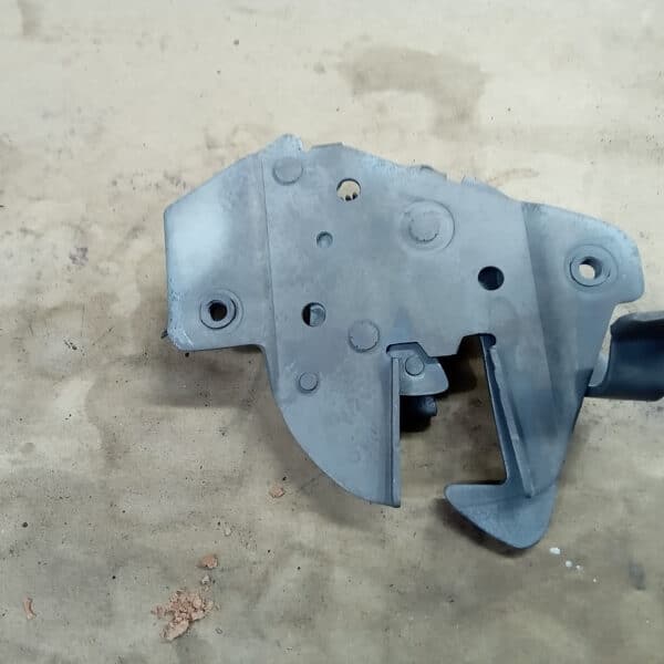 300925 1969 Audi 70L Refitting 4