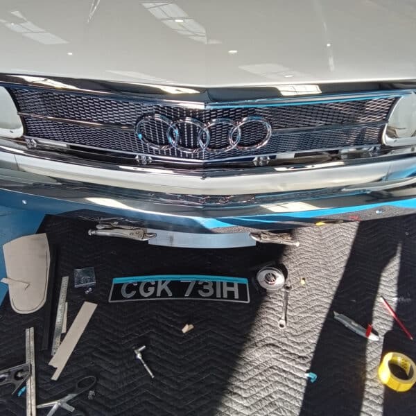 300925 1969 Audi 70L Refitting 6
