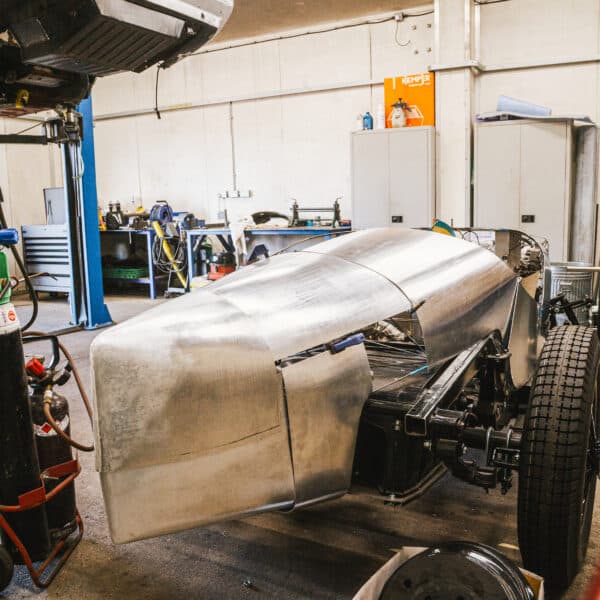 300925 XK120B Body Taking Shape 2