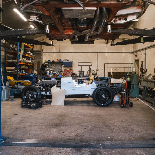 300925 XK120B Body Taking Shape 8