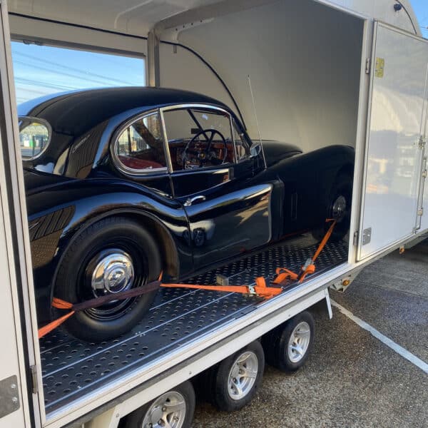 301025 1955 Jaguar XK140 Delivery 3