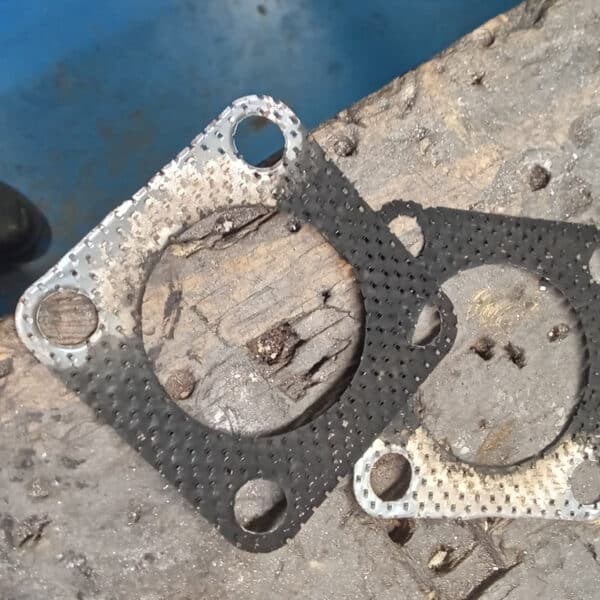 301025 1955 Jaguar XK140 Exhaust Repair 9