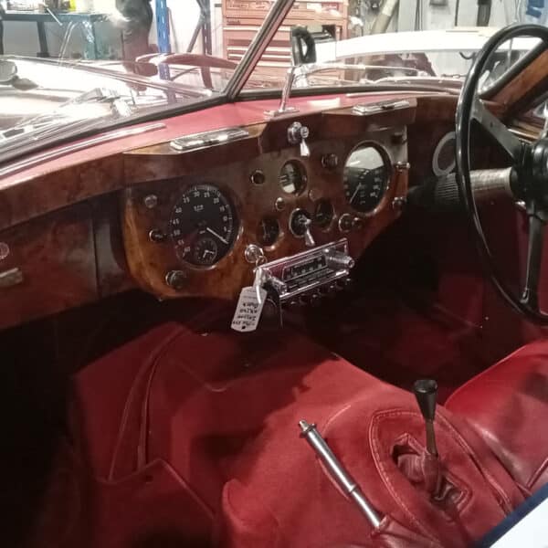 301025 1955 Jaguar XK140 PDI 8