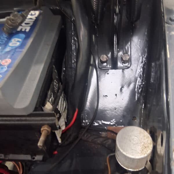 301025 1966 Volvo 122S Electric Steering Column Install 4