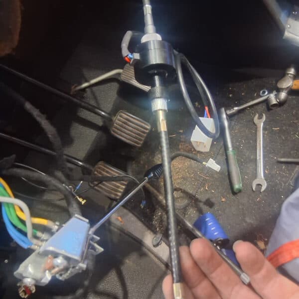 301025 1966 Volvo 122S Electric Steering Column Install 7