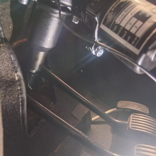 301025 1966 Volvo 122S Electric Steering Column Install 9