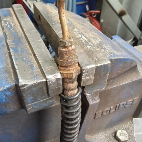 301025 1991 Jaguar XJS Rear Axle Refit 3