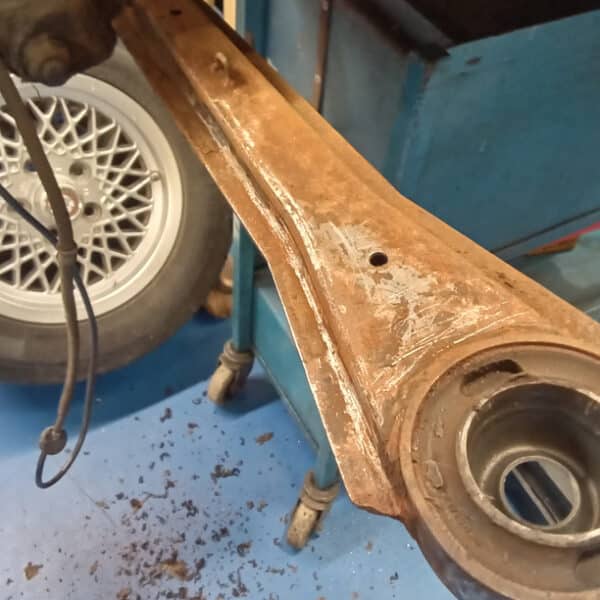 301025 1991 Jaguar XJS Rear Trailing Arms 13