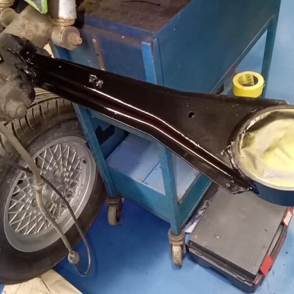 301025 1991 Jaguar XJS Rear Trailing Arms 3