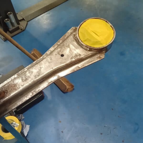 301025 1991 Jaguar XJS Rear Trailing Arms 6