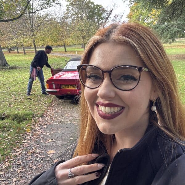 Bts Molly TVR V8S 5