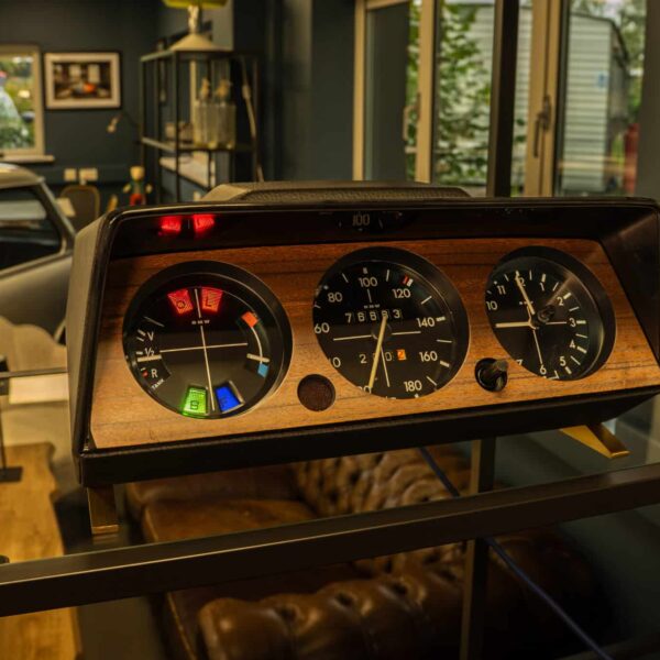 Re-Engauge BMW 'Munich' Clock