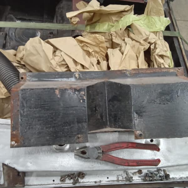 041025 1970 Aston Martin DBS Firewall Removal 3