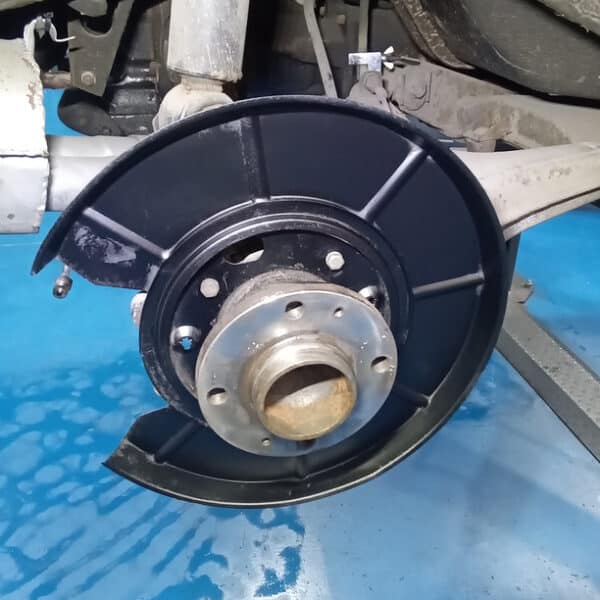 041025 1987 Maserati BiTurbo Rear Brakes 4