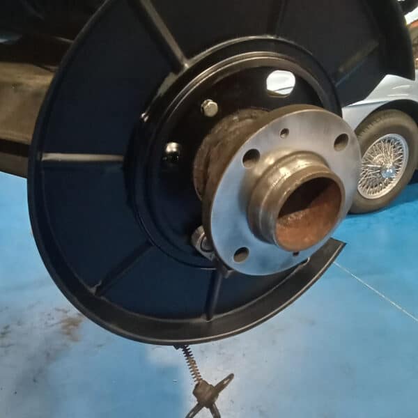 041025 1987 Maserati BiTurbo Rear Brakes 8