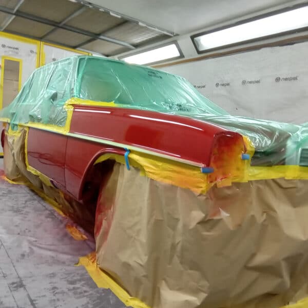 041125 1973 Mercedes 250 Painted 2