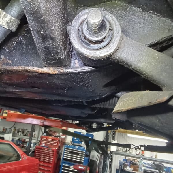 041125 1991 Jaguar XJS NSF Suspension Bush 3