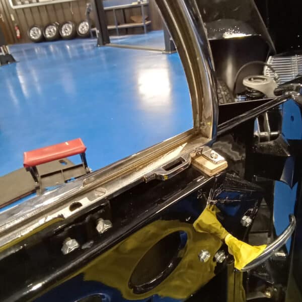 051125 1953 Aston Martin DB2 Handles and Window Frames