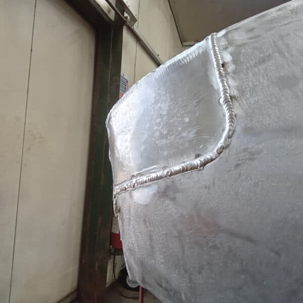 061125 1970 Aston Martin DBS Body Repairs 15