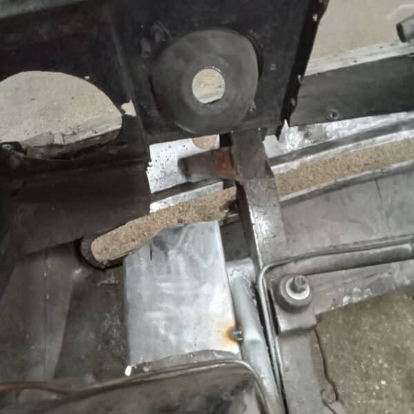 071125 1970 Aston Martin DBS Engine Bay Repairs 3