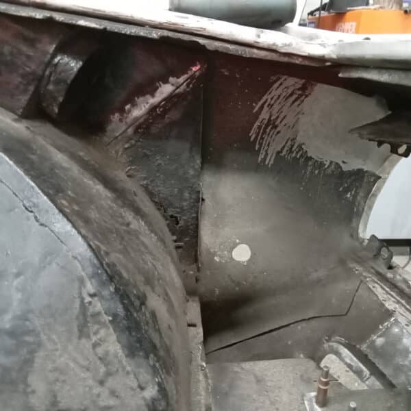 071125 1970 Aston Martin DBS Inner Wing Cut Out