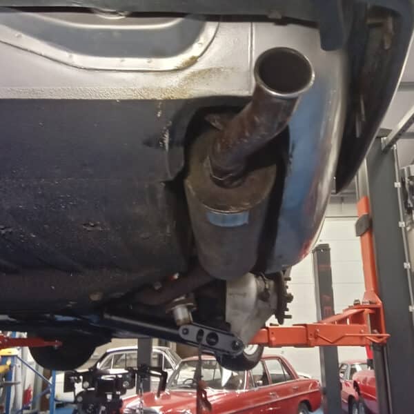 071125 1991 Jaguar XJS Offside Exhaust 11