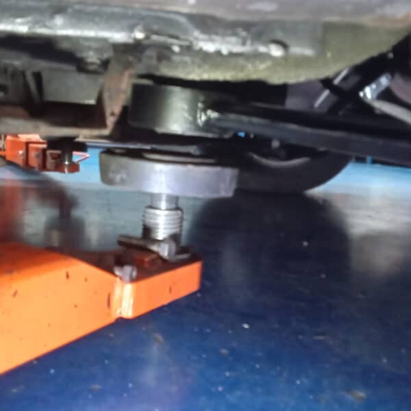 071125 1991 Jaguar XJS Offside Exhaust 6