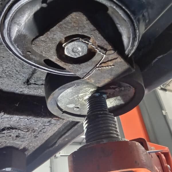 071125 1991 Jaguar XJS Offside Exhaust