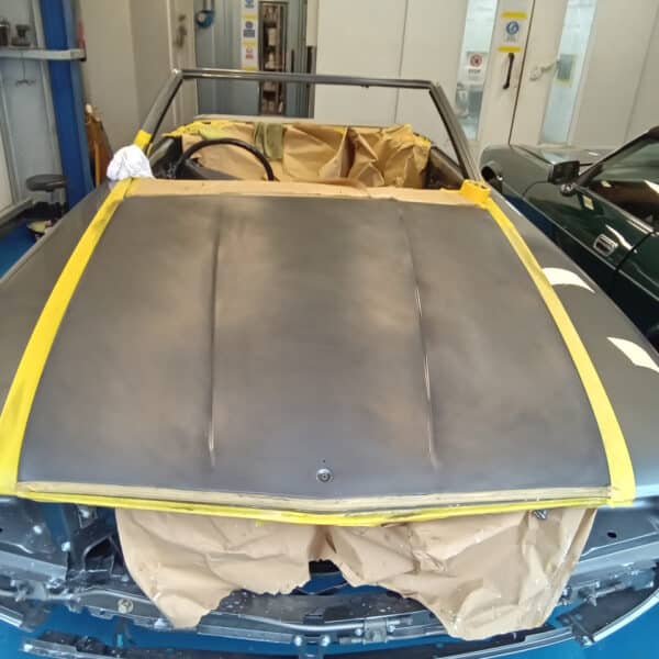 081125 1987 Mercedes 500SL Polishing 3