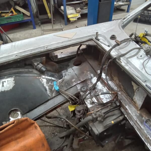 111125 1970 Aston Martin DBS Rust Repair under brake reservoir 8