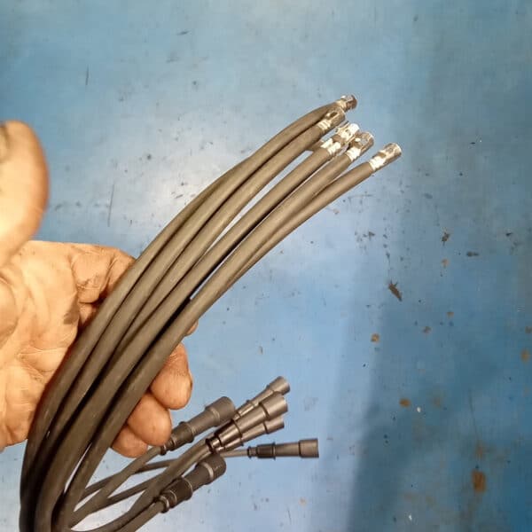 111125 1973 Mercedes 250 Service and Repairs 2